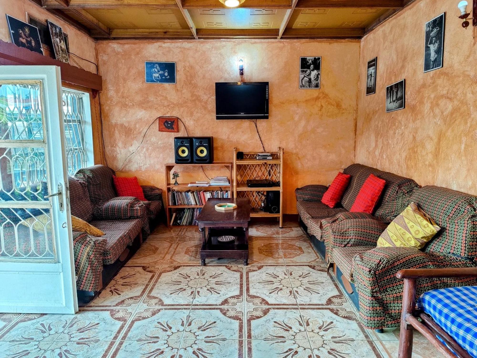 Amahoro Guest House Ruhengeri Ngoại thất bức ảnh